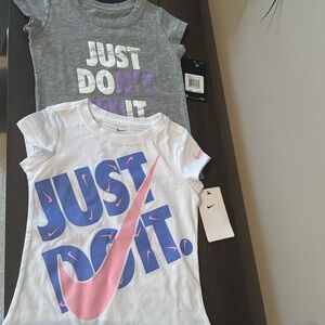 Girls NIKE Tees bundle of 2 FINAL DROP